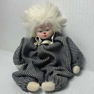 Vintage Q-tee Porcelain Clown doll 8”